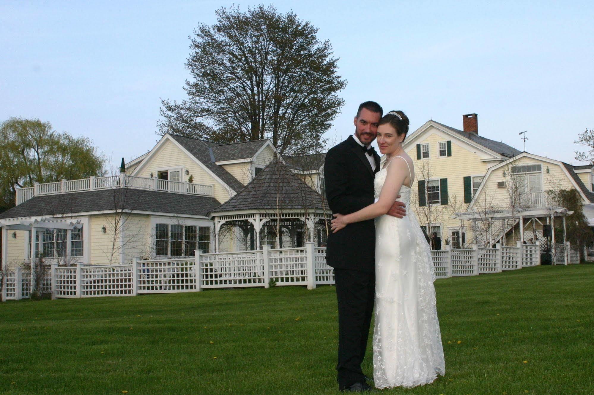Strong House Inn Vergennes ภายนอก รูปภาพ